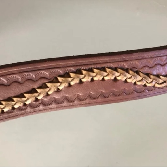 Vintage Leather Belt - Picture 2 of 3